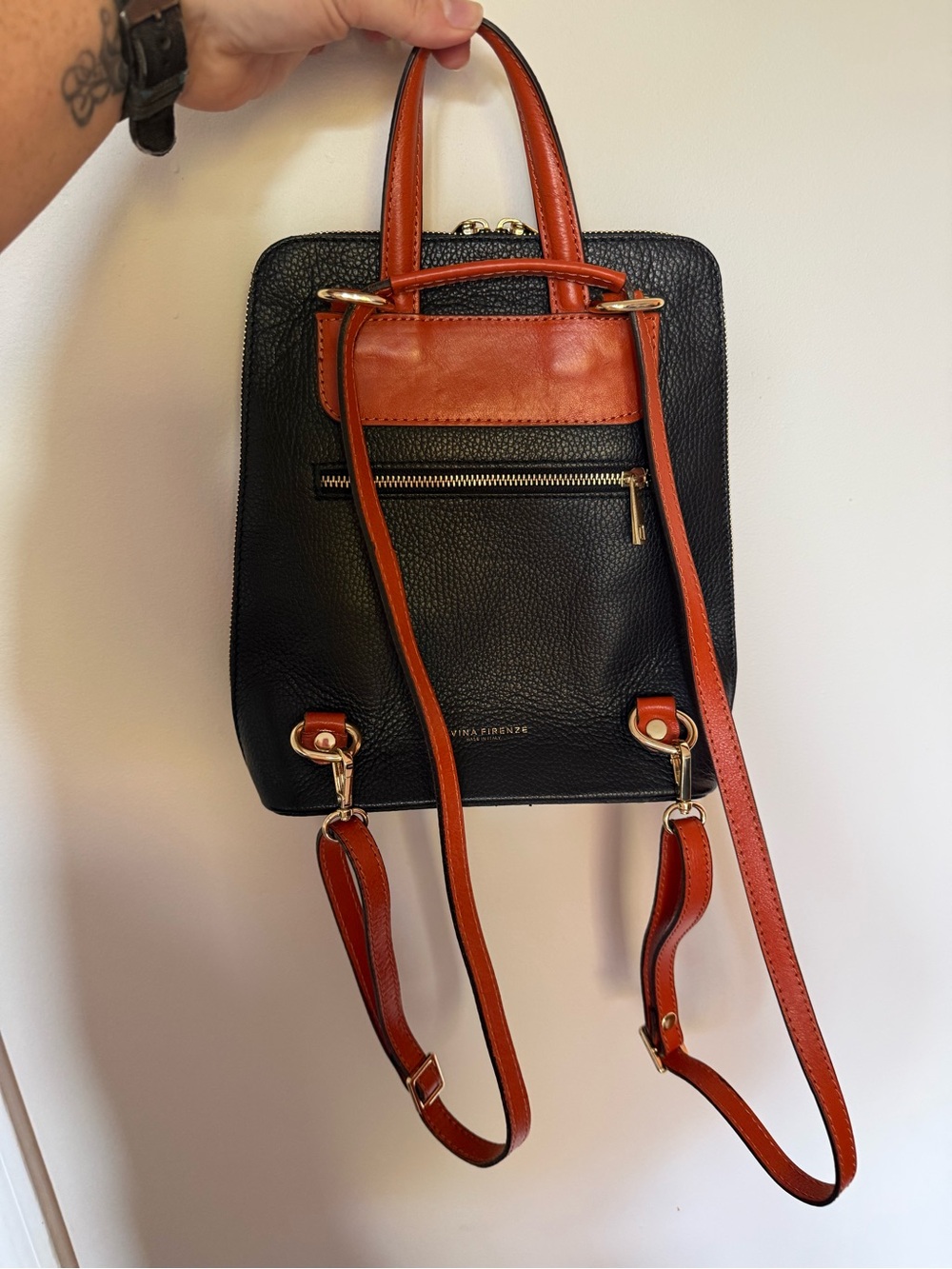 Divina Firenze Made in Italy Genuine Leather Black & Cognac backpack
